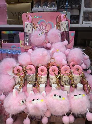 LR-5905 LIP GLOSS COM CHAVEIRO LOVE RAIN 24unidade