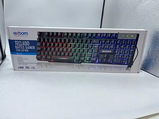 Teclado Battle gamer com led RGB
