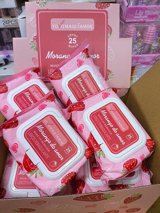 Lenço demaquilante morango make-up YOYOMAQUIMOR