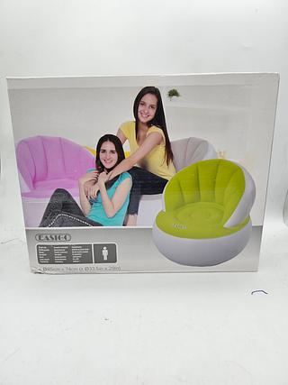 Sofa inflável